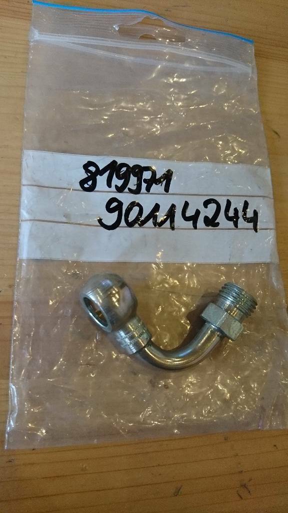 Kadett E Omega A Winkelstück Kraftstoffleitung Neu Original GM