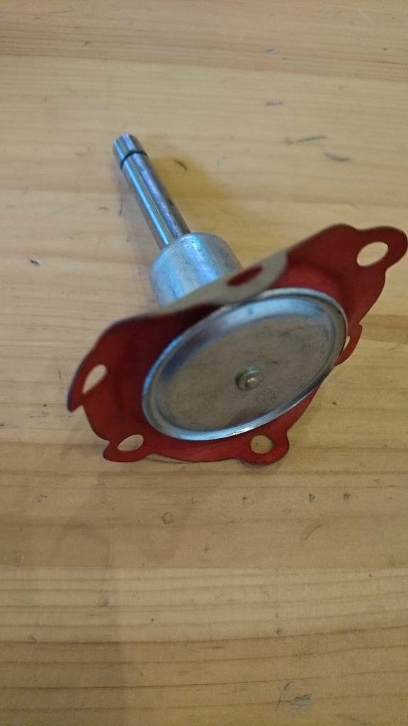 Opel  Oldtimer  Membrane Kapitän Admiral a Neu Original GM