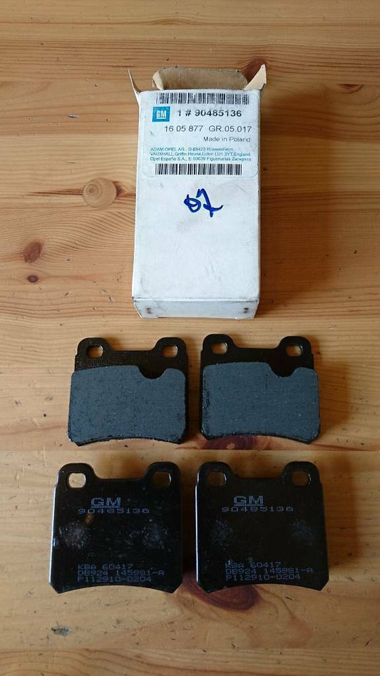 Astra F Calibra Vectra A Kadett E Bremsbeläge neu original GM
