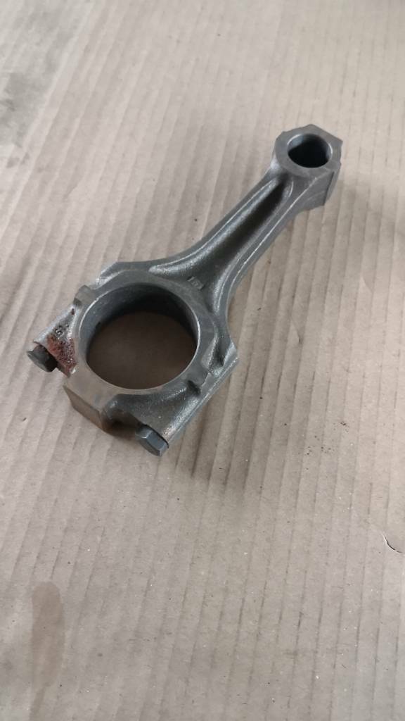Opel Kadett E 1.8E Pleulstange Neu Original GM
