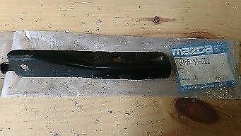 Mazda 323 Stoßstangen Halter neu original