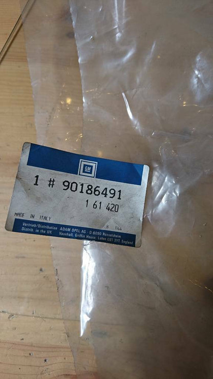 Kadett E Seitenscheibe hinten links neu original GM