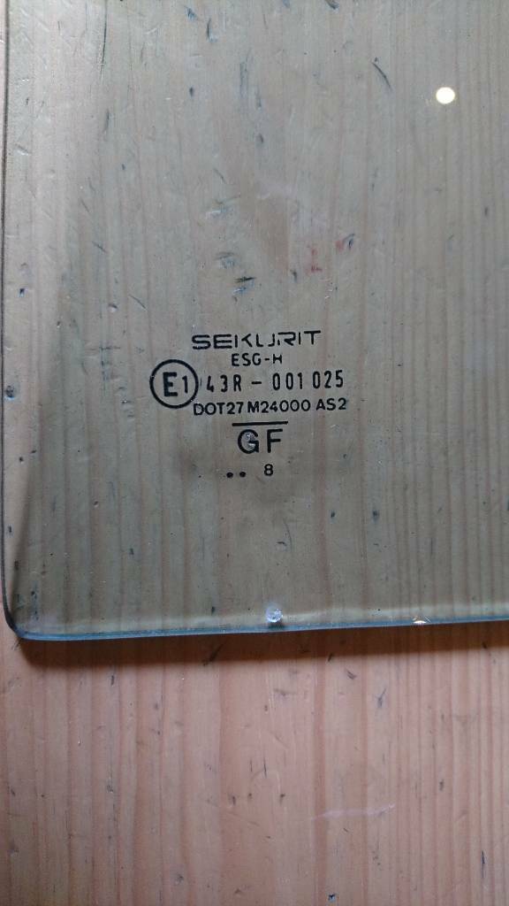 Opel Senator A Seitenscheibe Fenster neu original GM