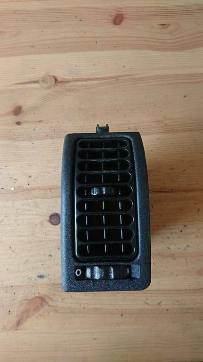 Corsa A Lüftungseinheit links rechts Neu Original GM 90320819