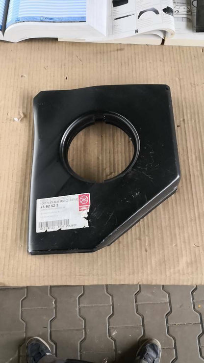 Ford Fiesta Reparaturblech Tankloch Neu Original Klokkerholm