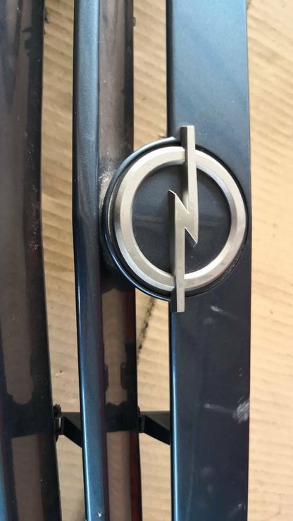 Opel Ascona C Kühlergrill Gebraucht original GM