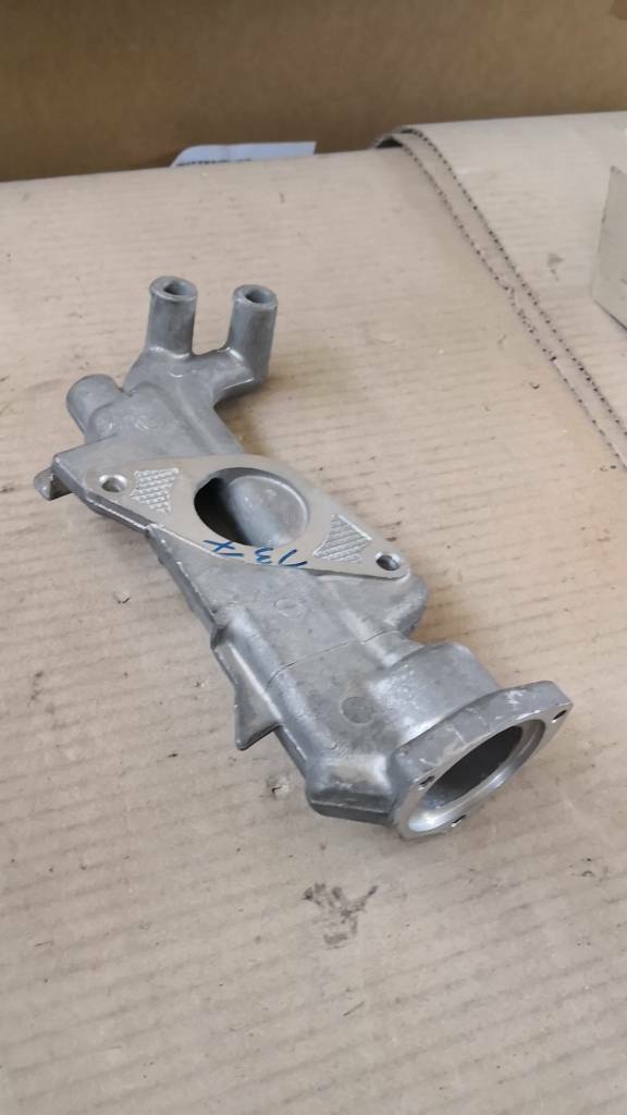 Opel Rekord E Ascona B Manta B Thermostatgehäuse Neu Original GM