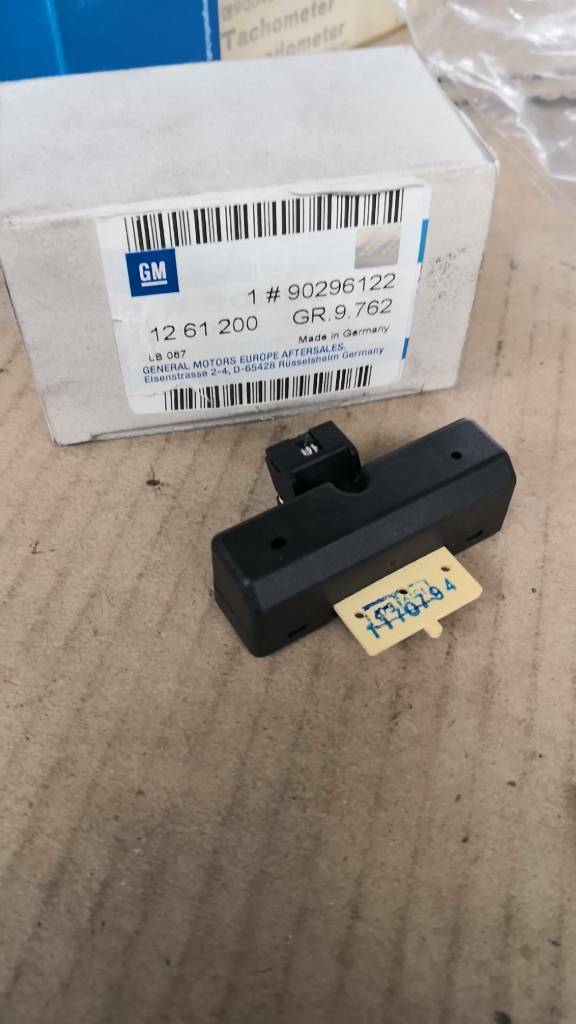 Opel Calibra Vectra Astra Omega Impulsgeber Tacho Neu Original GM