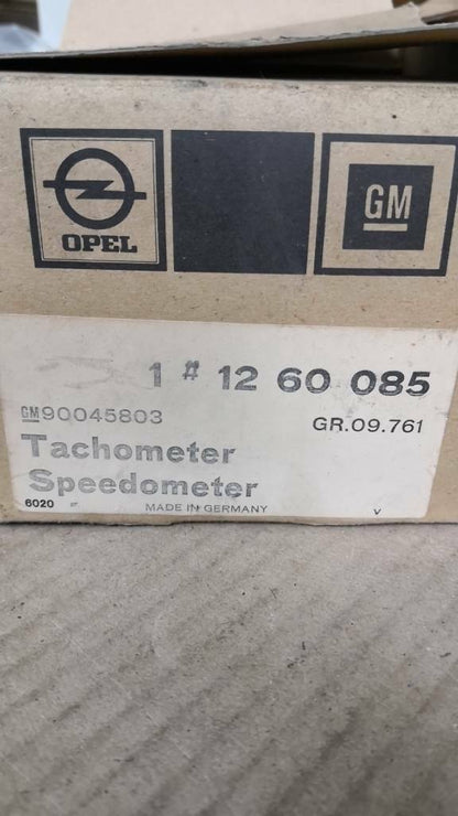 Opel Tachometer Neu Original GM Modell Unbekannt