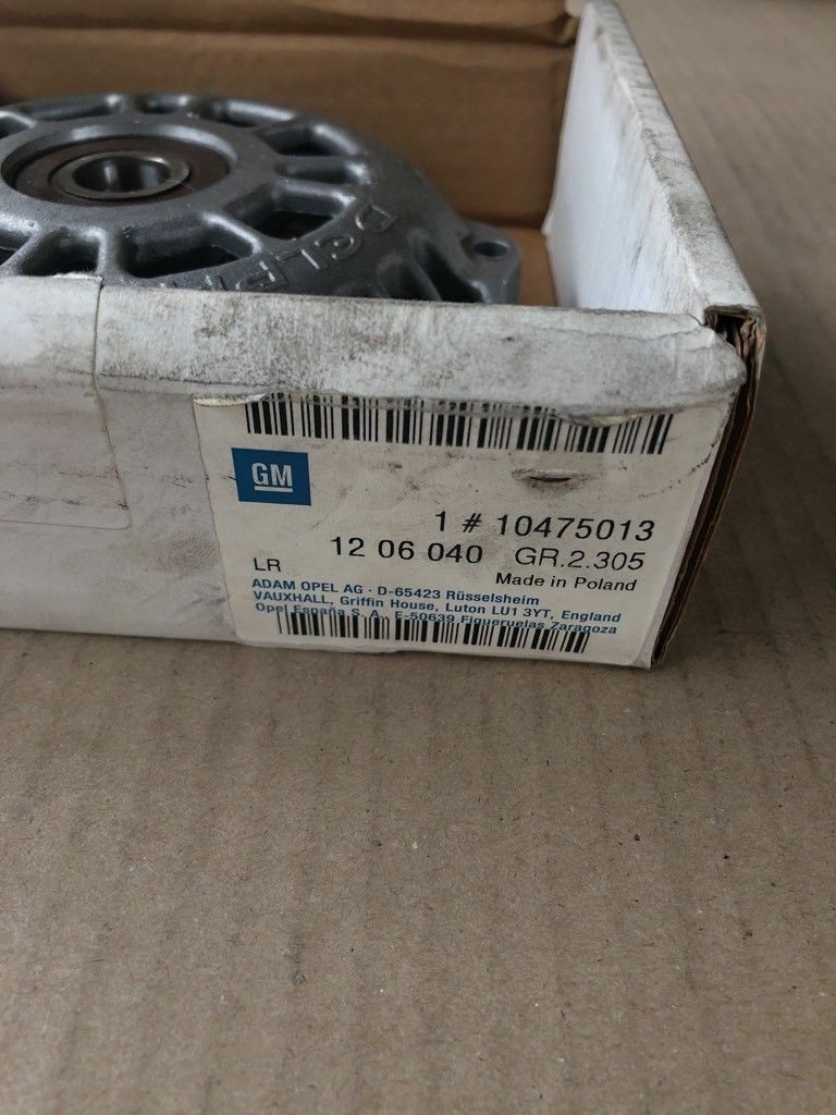 Original GM Opel Lichtmaschinengehäuse Calibra Astra Vectra *NEU*