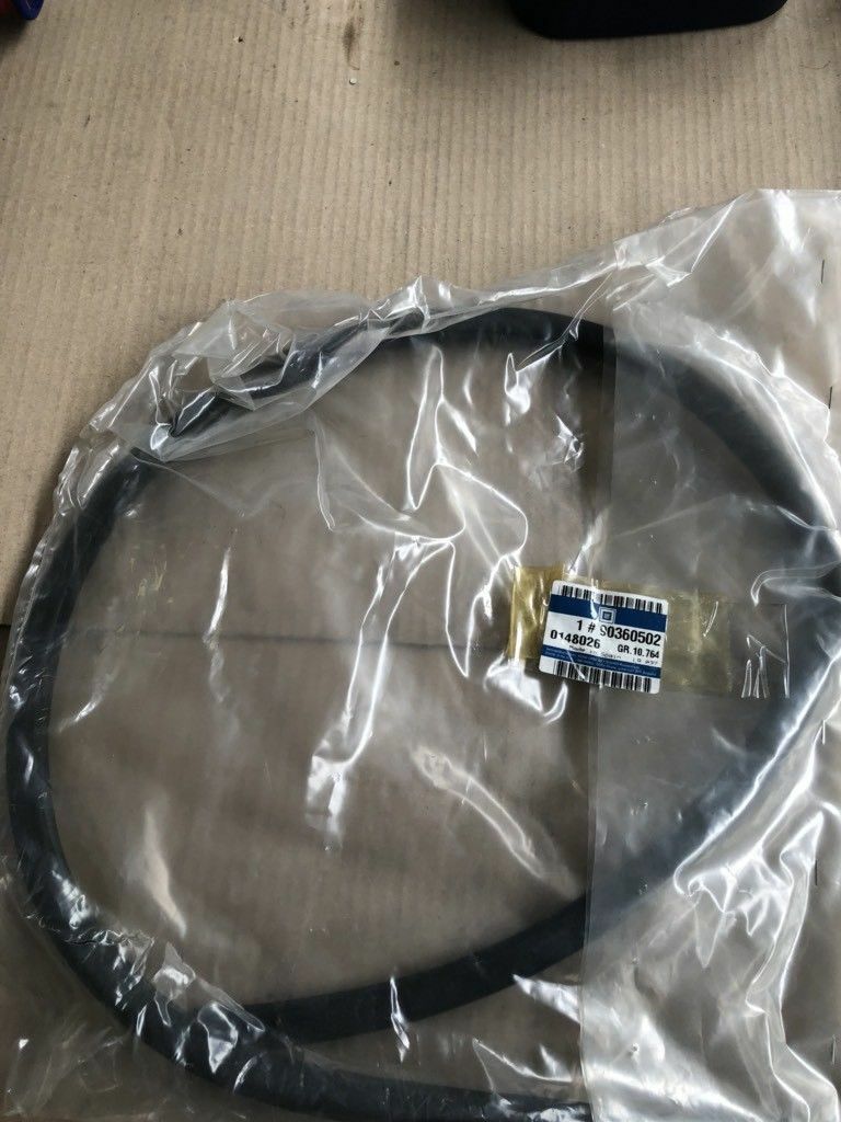 Original GM Opel Astra F Fensterführung hinten Rechts *NEU*