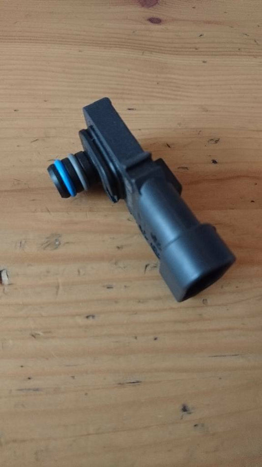 Opel Vivaro Sensor Ladedruck Saugrohr neu original GM