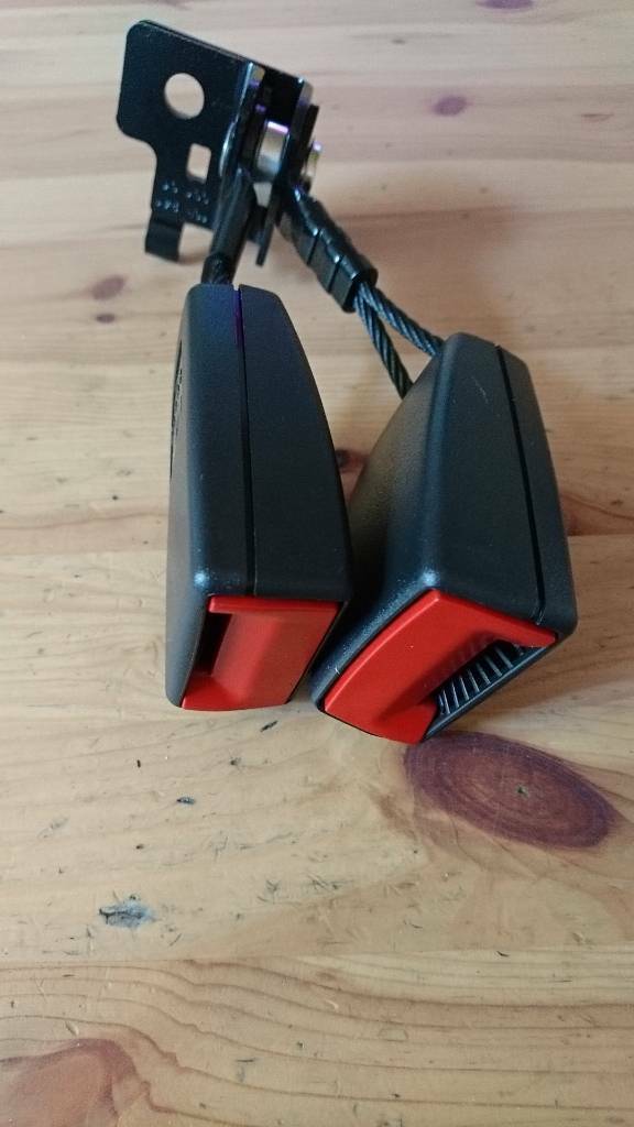 Vectra C Schloß Sicherheitsgurt hinten rechts neu original GM