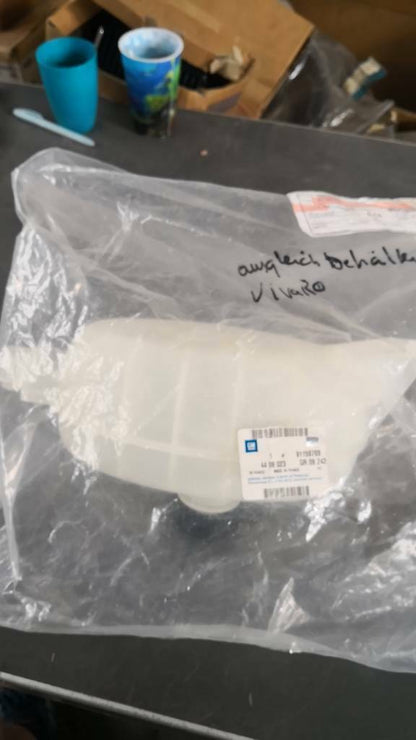 Opel Vivaro Ausgleichbehälter Neu Original GM