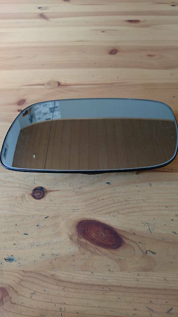 Astra F Spiegelglas Rückspiegel links Neu Original GM