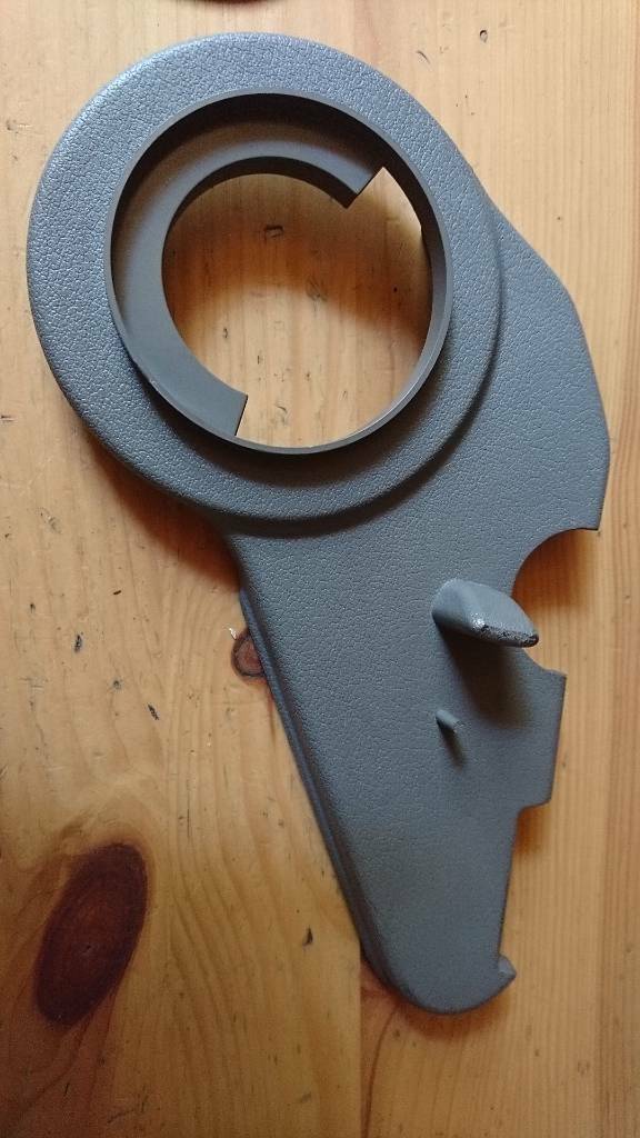 Corsa A Blende rechts Sitzschanier Fahrerseite Neu Original GM