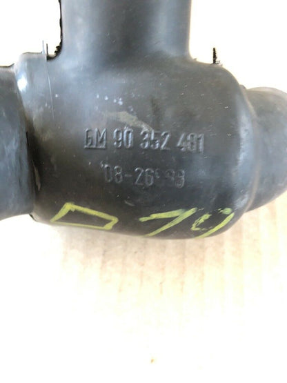 Original GM Opel Vectra A 1.6 Schlauch Pumpe Heizung NEU