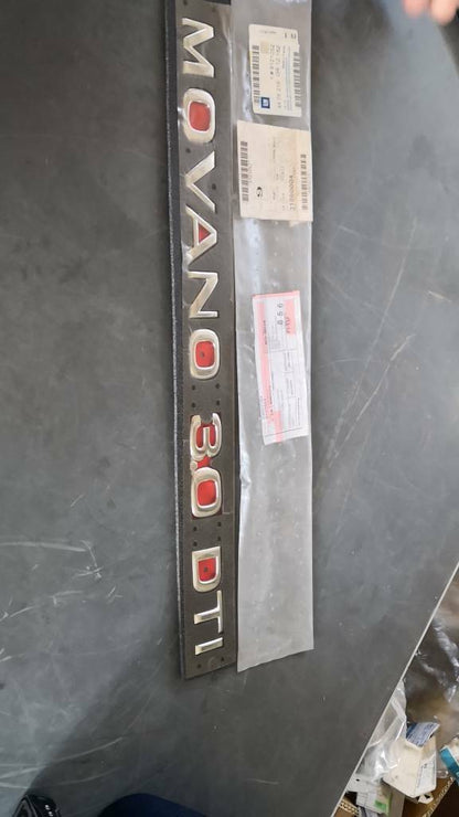 Opel Movano 3.0 DTi Emblem Neu Original GM