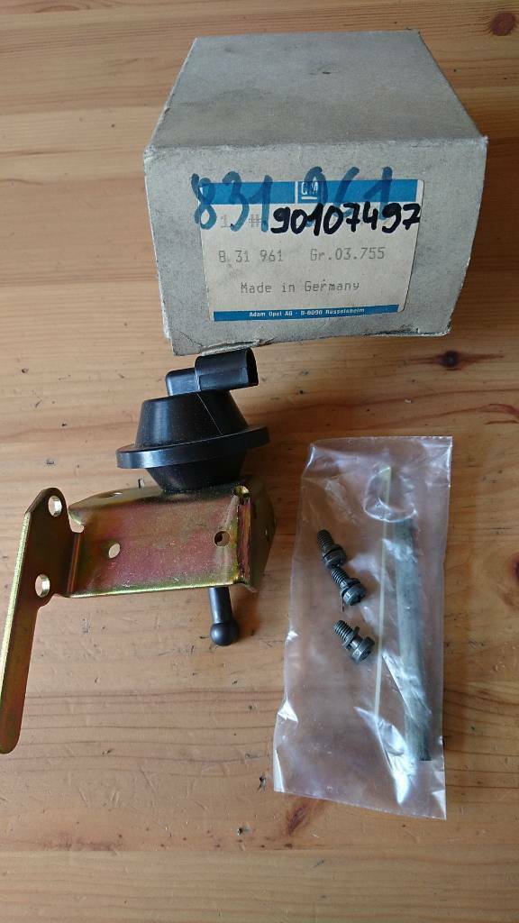 Corsa A Kadett E Unterdruck Gehäuse Neu Original GM