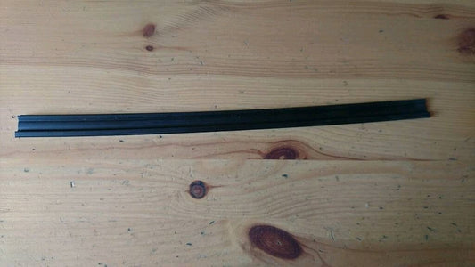 Astra H Dichtung Luftleitblech außen neu original GM
