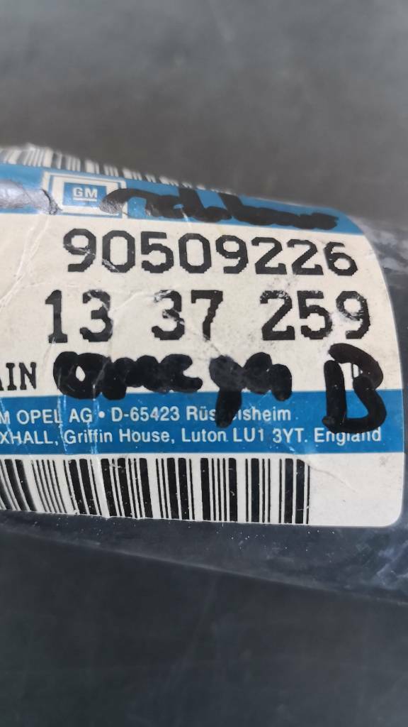 Opel Omega B Kühlerschlauch Neu Original GM