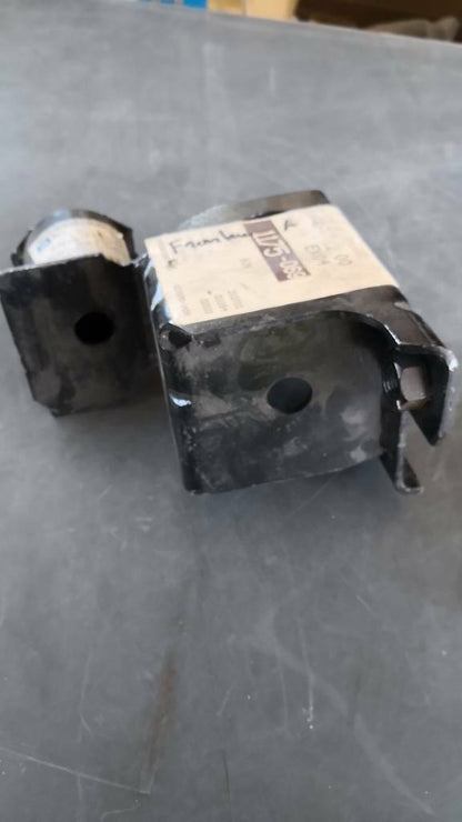 Opel Frontera A Halter Karosserie Vorne Rechts neu original GM