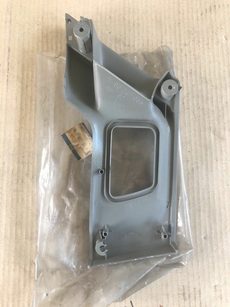 Original GM Opel Senator B Haltegriff hinter Tür rechts grau Neu