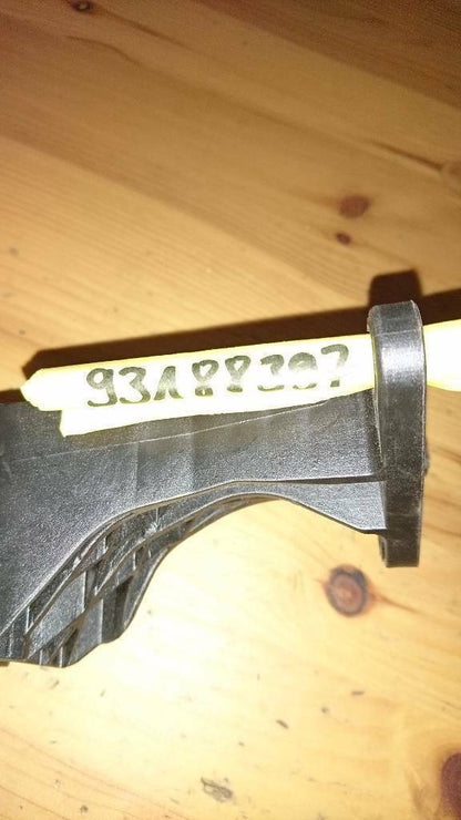 Astra H Twintop Dach Halter links Zentrierung Neu Original GM