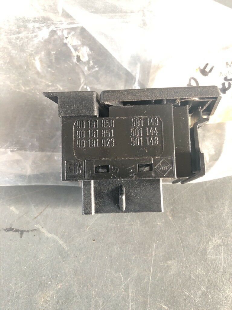 Kadett E Schalter Nebelschlussleuchte original GM Opel Gebraucht
