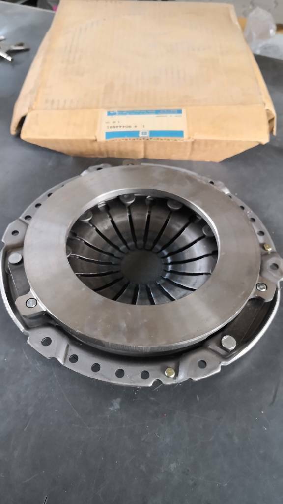 Opel Astra F Vectra A B Calibra Kupplungs Druckplatte neu original GM