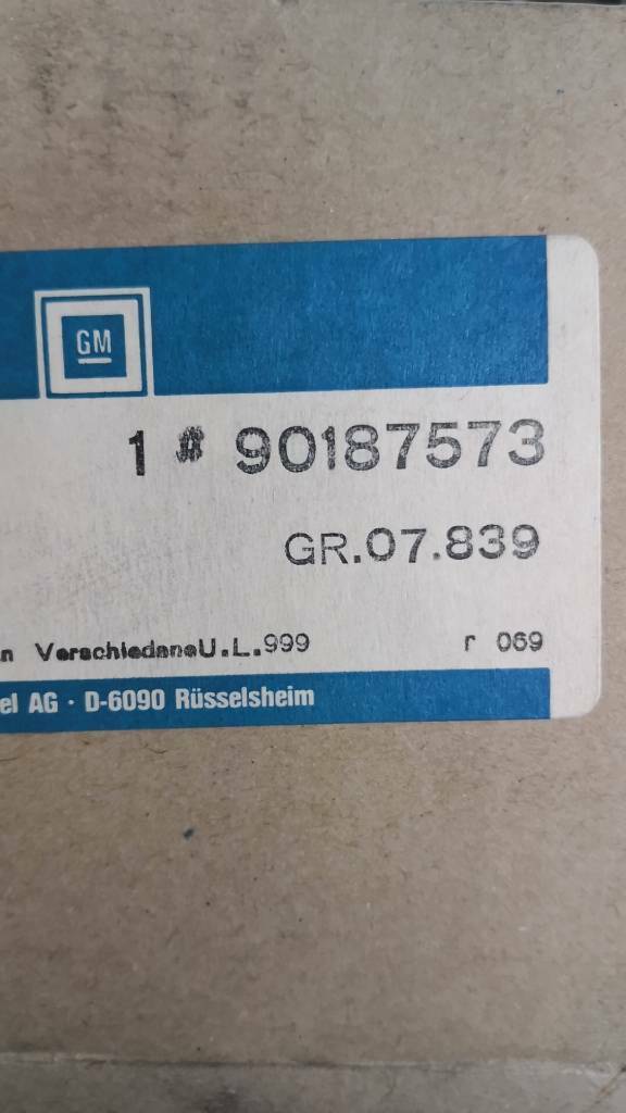 Opel Rekord E Befestigungssatz Stoßstange hinten neu original GM