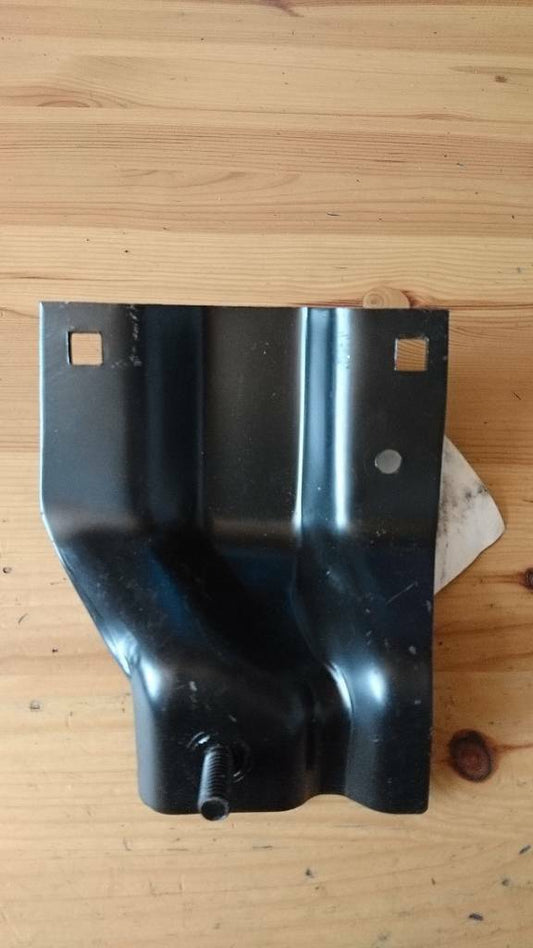 Astra F Stoßstangen Halter vorne links Neu Original GM