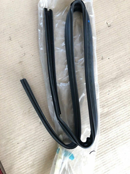 Original GM Opel Astra G Tür Dichtung links hinten Neu