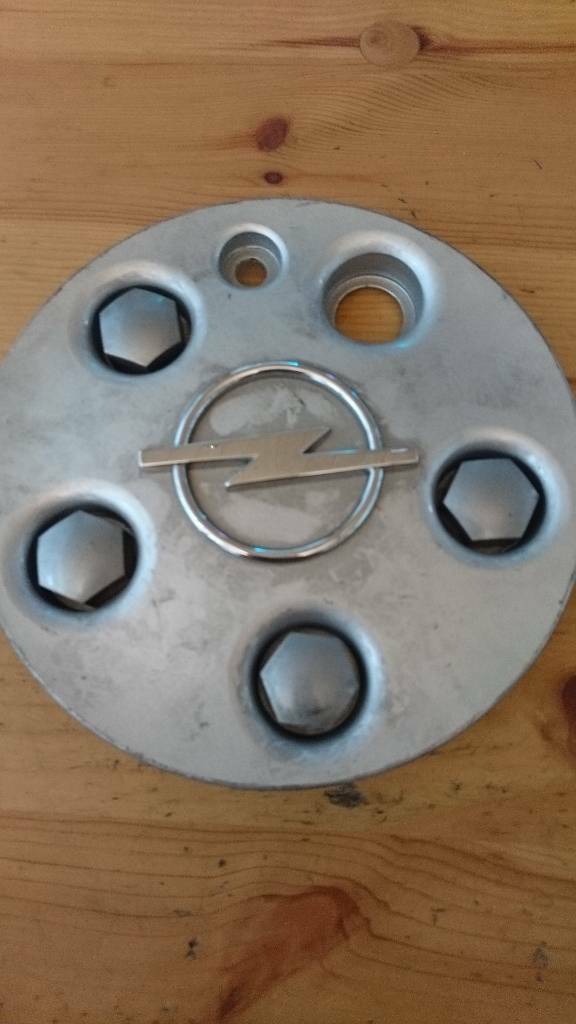 Omega B Abdeckung Felgen neu original GM