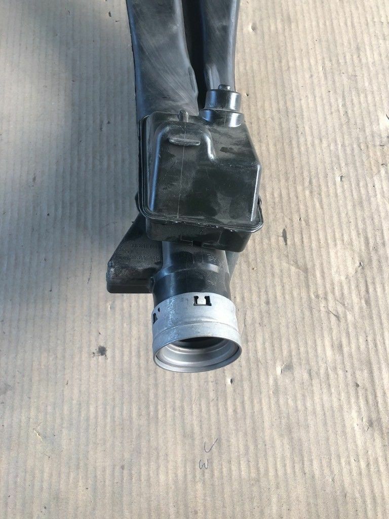 Original GM Opel Astra G Kraftstoffeinfüllrohr *NEU*