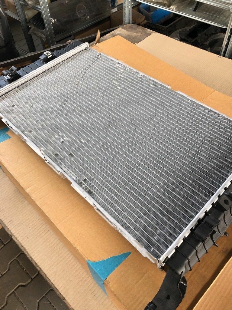 Original GM Opel Meriva A Y17DT Motorkühler NEU