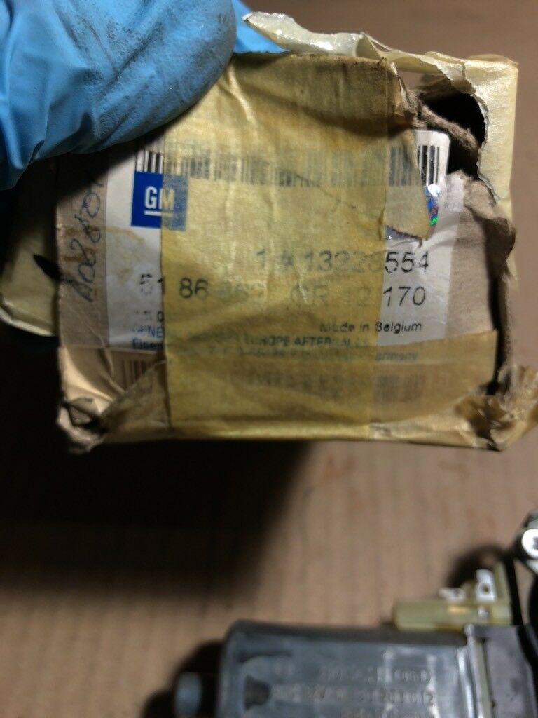 Original GM Opel Astra H Cabrio Dach Motor Neu