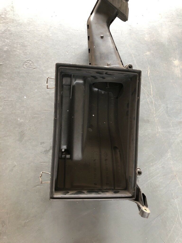 Original GM Opel Vectra A Luftfiltergehäuse oben *NEU*