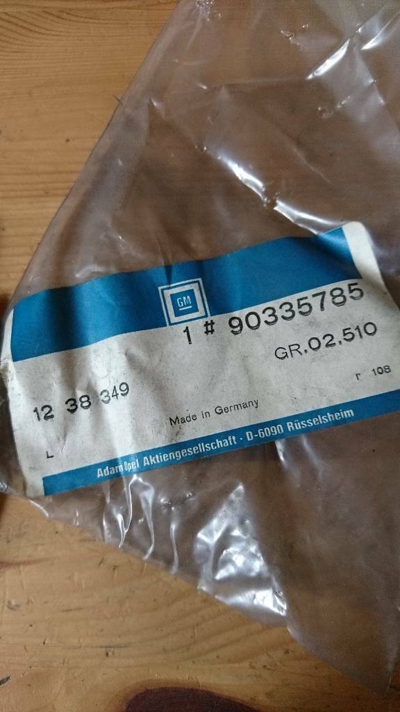 Vectra A Sensor Bremsen Bremsbelag hinten neu original GM