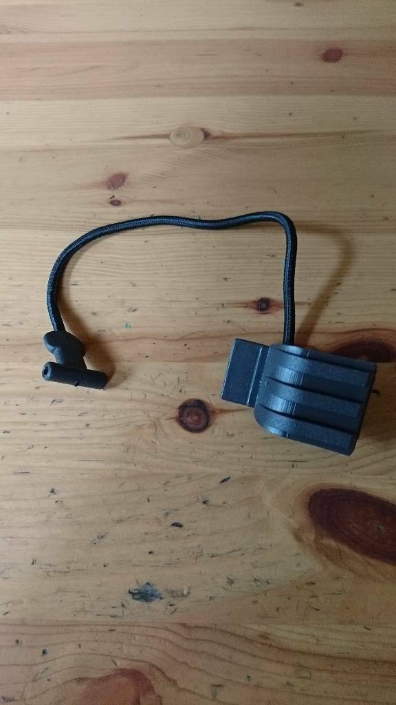Corsa B Tigra A Hutablage Halteband Mitte Neu Original GM