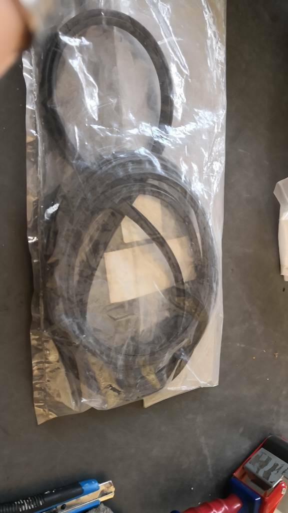 Opel Vivaro A Gummidichtung Glas Trennwand Neu Original GM