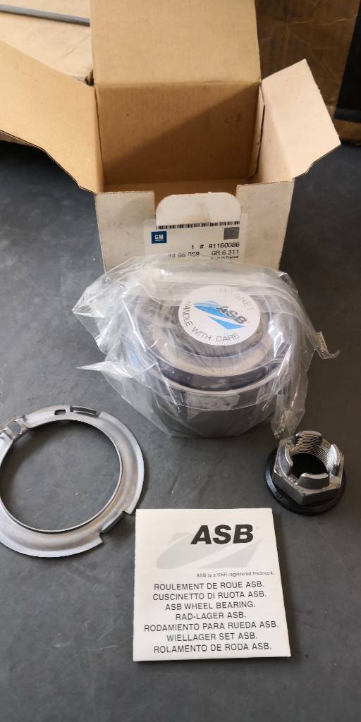 Opel Vivaro Renault Traffic Nissan Primastar Radlagersatz Neu