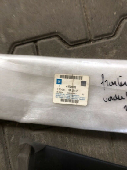 Opel Frontera B Zierleiste rechts Vordertür rechts Neu Original