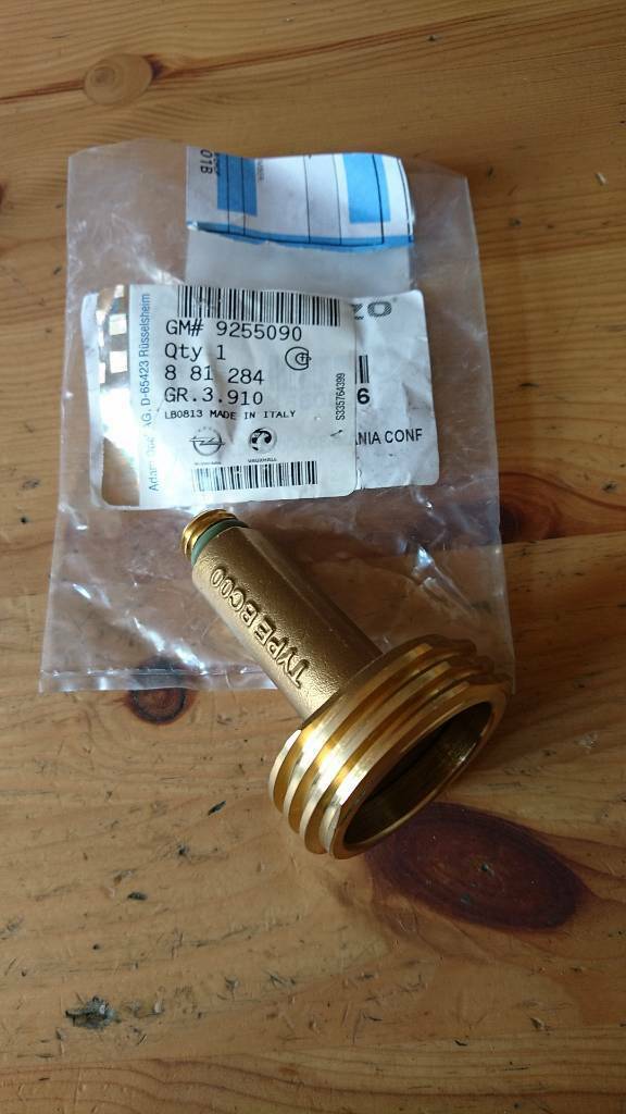Corsa D Einfüllstutzen Gasanlage Tank neu original GM