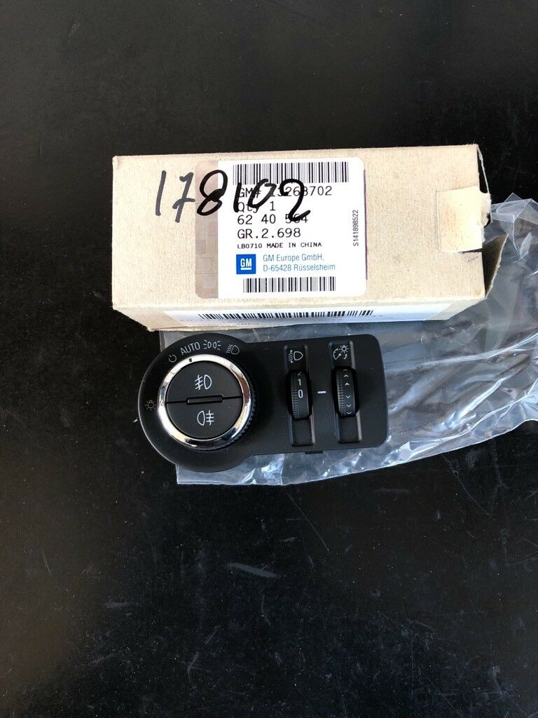 Original GM Opel Astra J Lichtschalter Scheinwerfer Neu