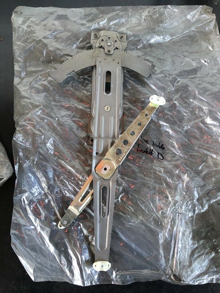 Original GM Opel Kadett D Fensterheber *NEU*