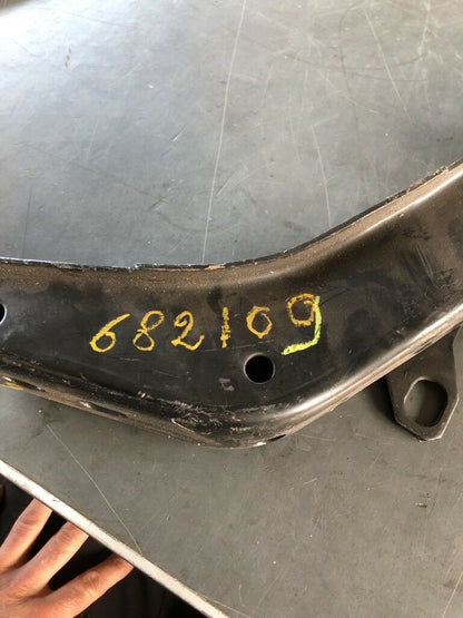 Opel Kadett E Motor Aufhängung hinten NEU Original GM