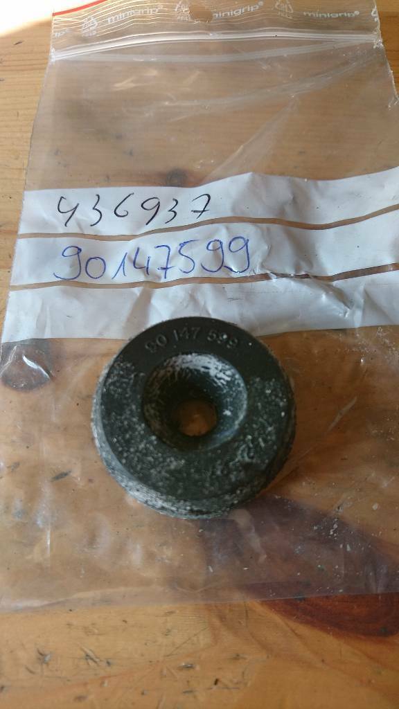 Corsa A Omega Senator Kadett Ascona Puffer Stoßdämpfer hinten GM