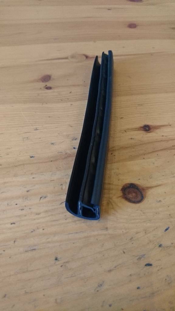 Movano Vivaro Gummidichtung Leiste neu original GM