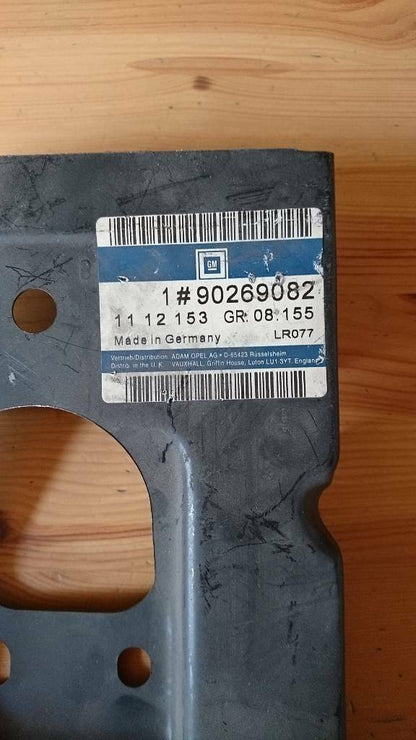 Vectra A Stütze Radeinbau vorne rechts neu original GM